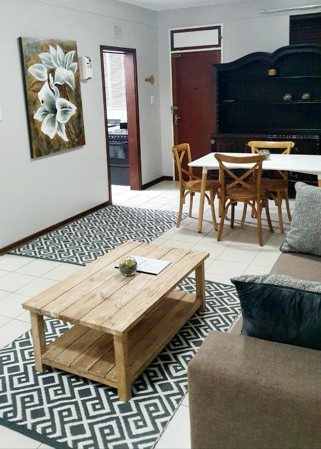 Laboria 102 & 103 Apartamento Harrismith Exterior foto